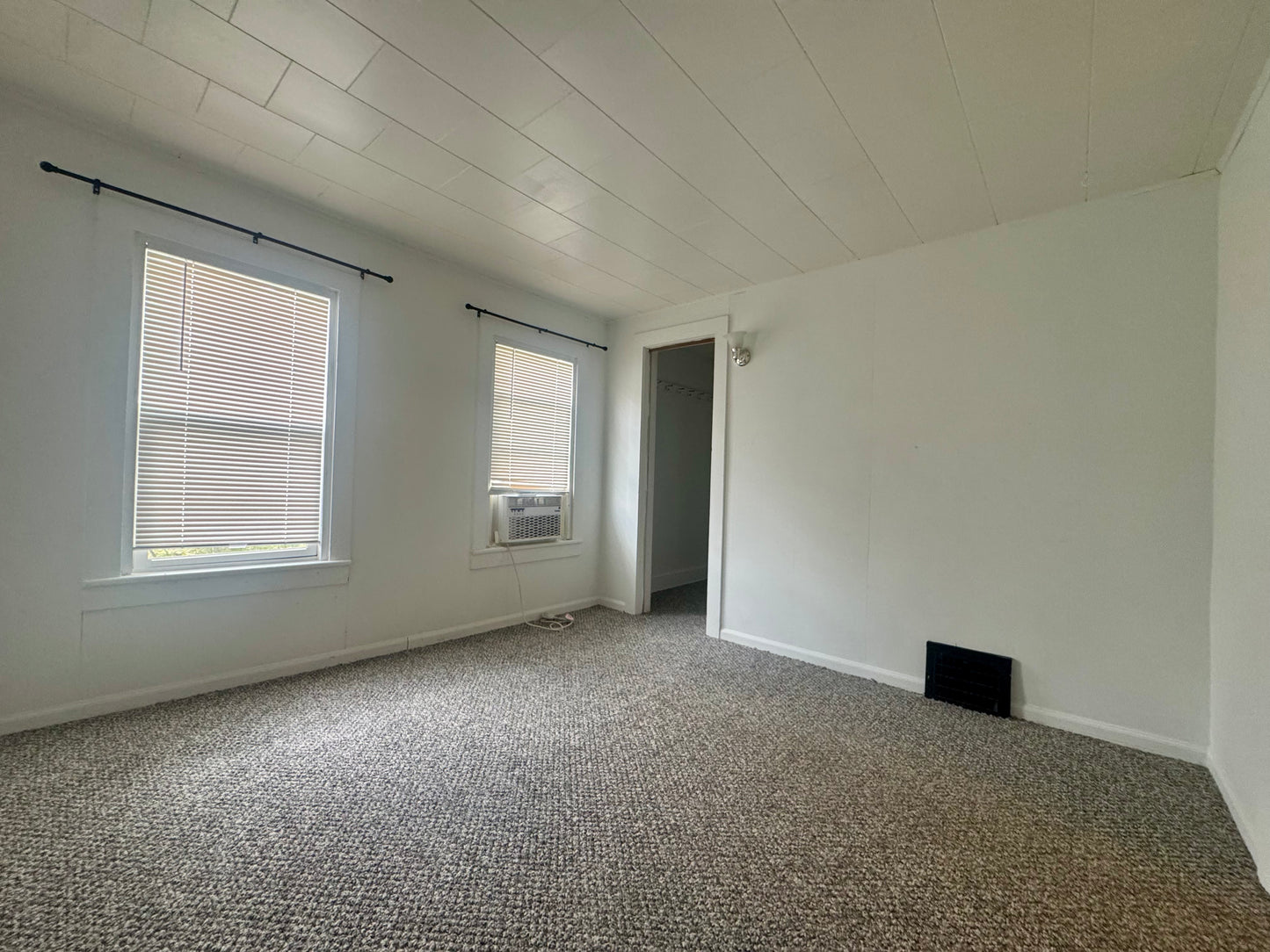 Long Term Rental 2 Bedroom 1 bath House.
