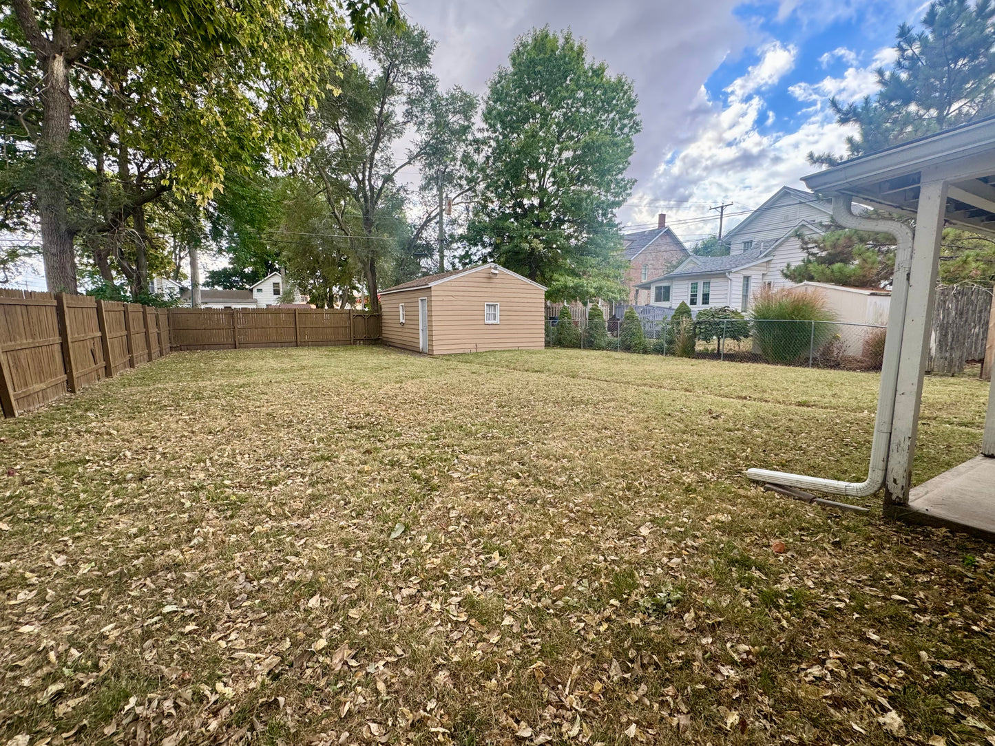 Long Term Rental 2 Bedroom 1 bath House.