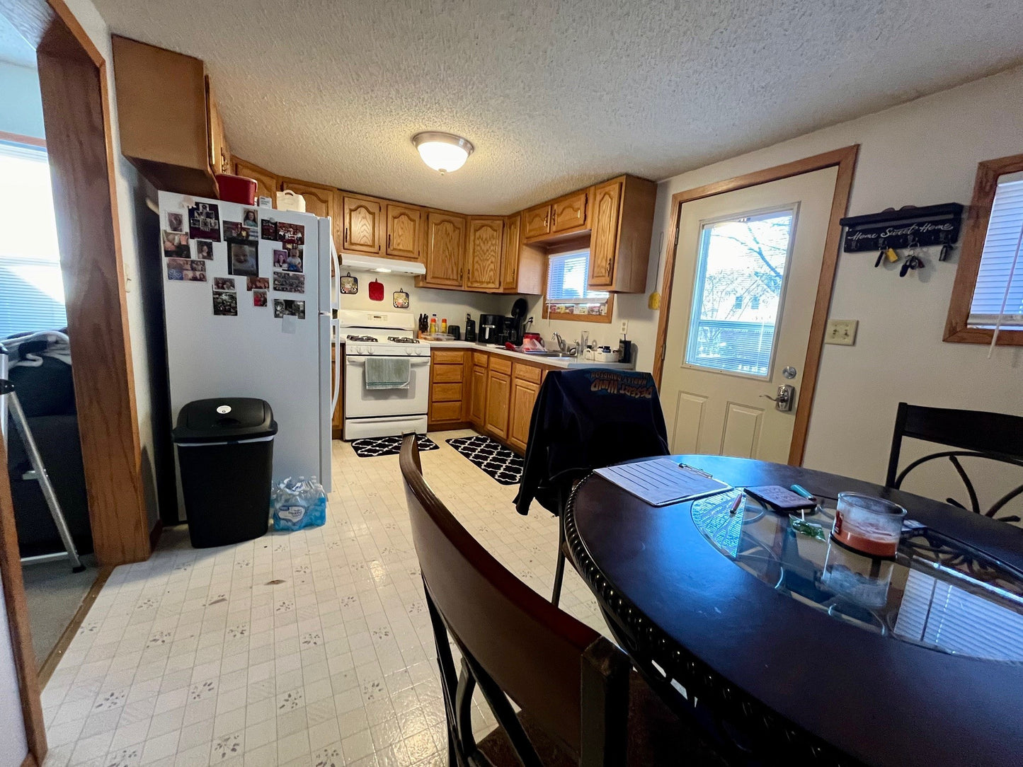 Long Term Rental 2 Bedroom 1 Bath Apartment