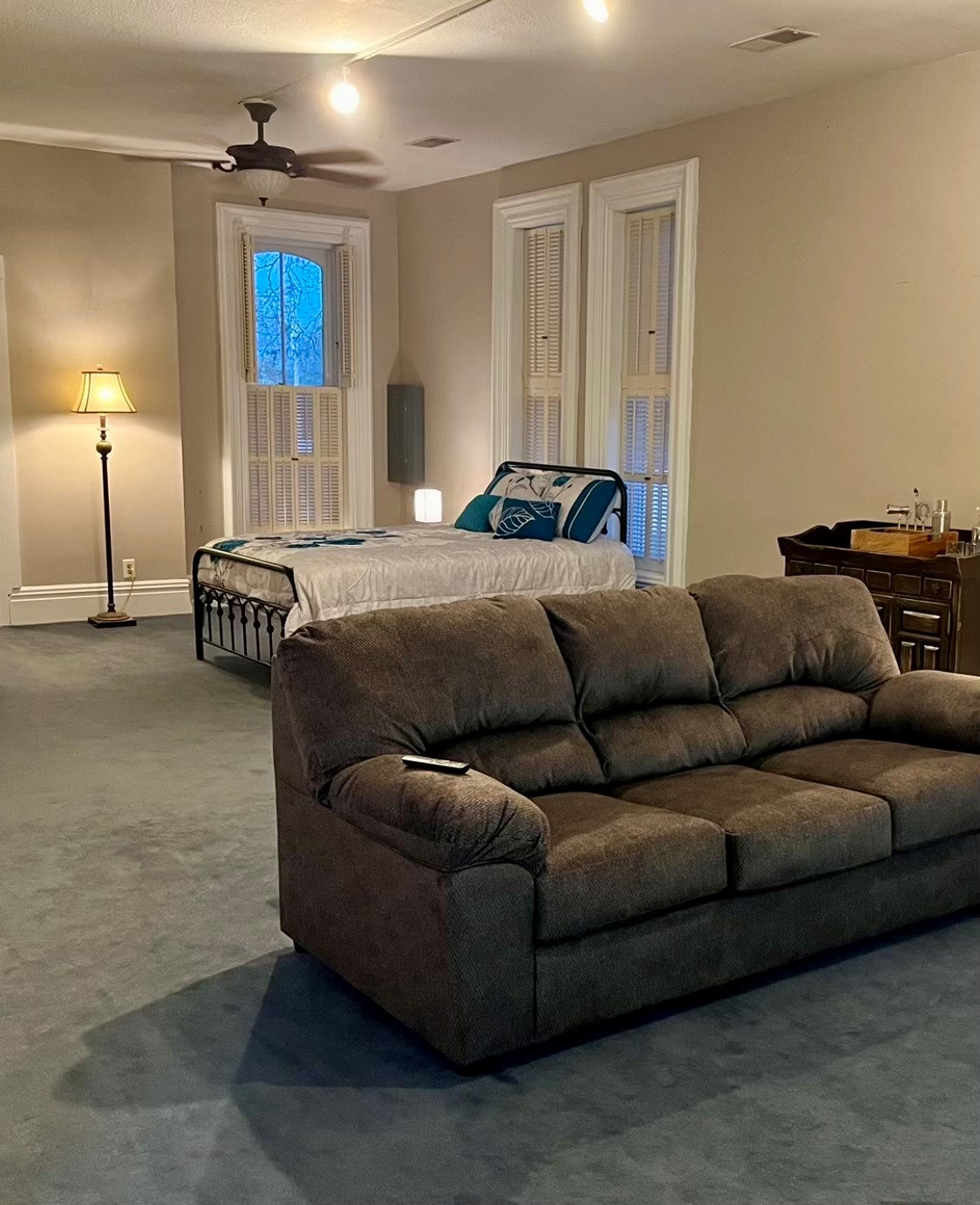 Luxury 2 Bed 2 Bath Apartment